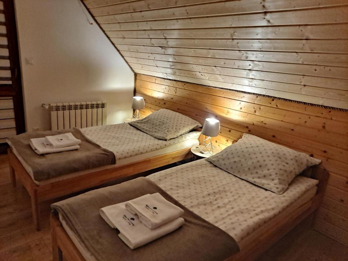 Apartamenty Pod Lipa Lutowiska Exterior foto